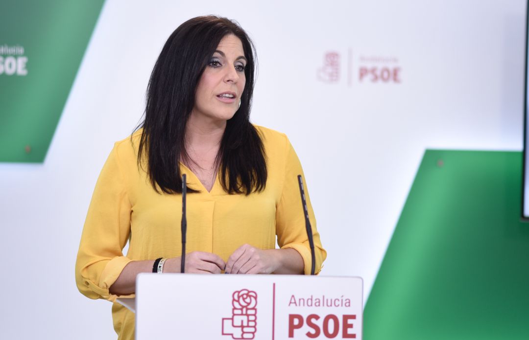 La socialista Ángeles Férriz ha arremetido duramente contra la Junta de Andalucía por la convocatoria de plazas de funcionarios interinos La socialista Ángeles Férriz ha arremetido duramente contra la Junta de Andalucía por la convocatoria de plazas de funcionarios interinos