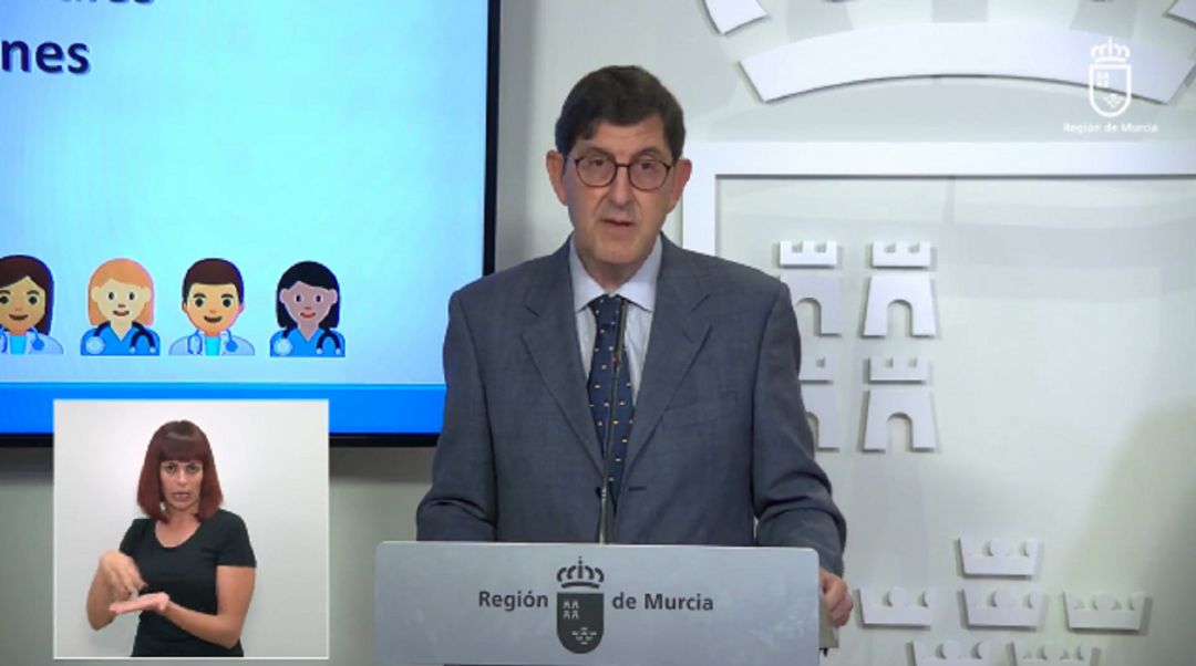 Manuel Villegas, durante la rueda de prensa posterior al Consejo de Gobierno Manuel Villegas, durante la rueda de prensa posterior al Consejo de Gobierno