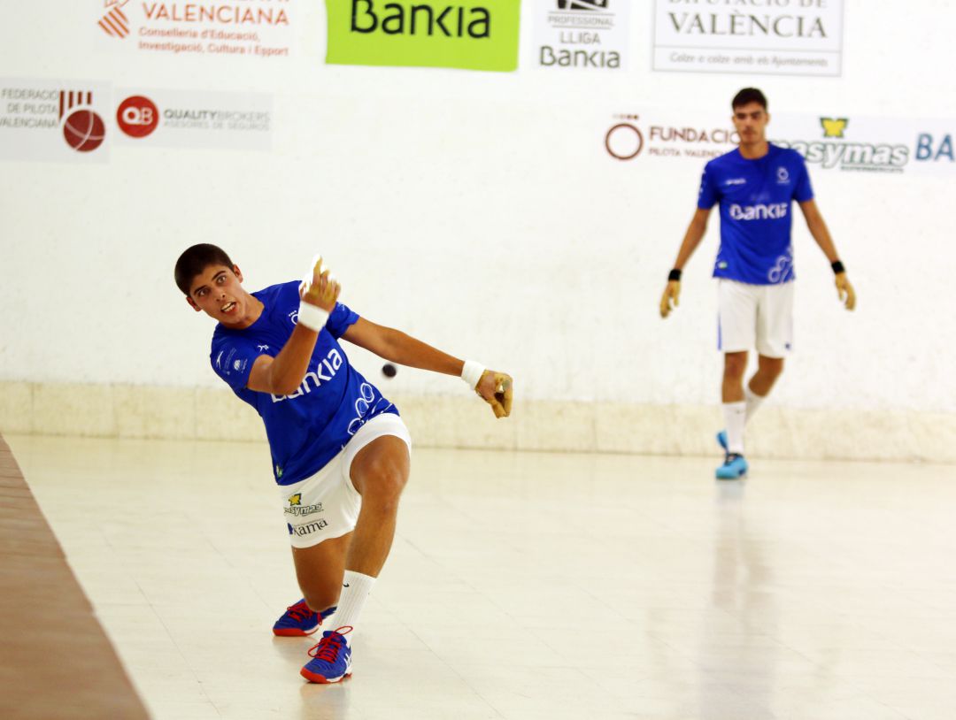El jugador Javi López, de l'equip d'Oliva El jugador Javi López, de l'equip d'Oliva