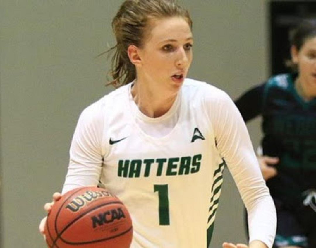 Sarah Sagerer, última incorporación del equipo naranja Sarah Sagerer, última incorporación del equipo naranja