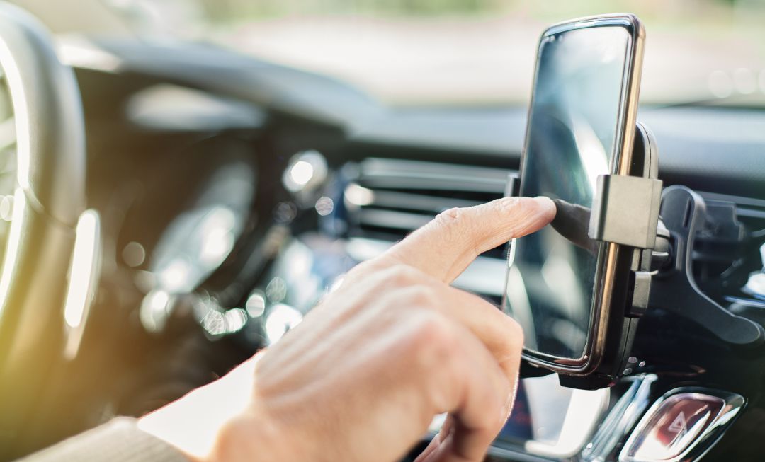 La DGT muestra las consecuencias de utilizar el móvil al volante. La DGT muestra las consecuencias de utilizar el móvil al volante.