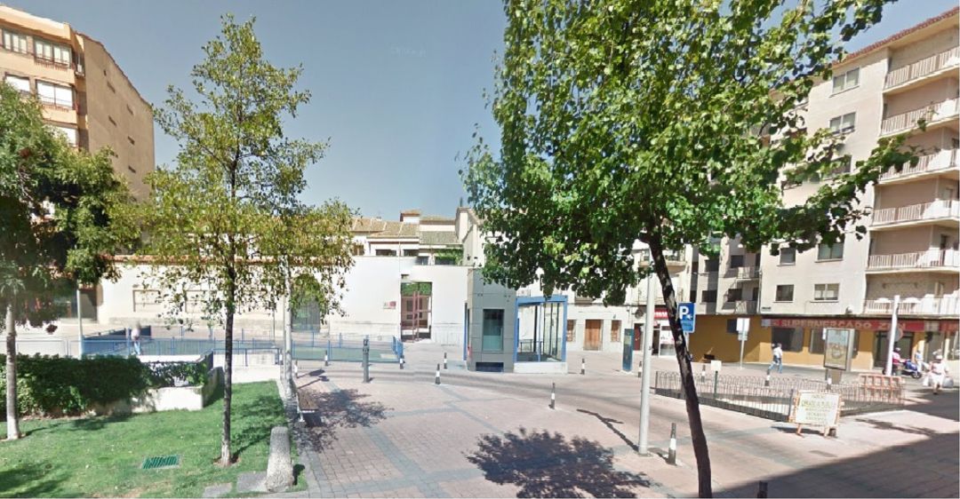 Los comercios adheridos podrán entregar a los clientes que realicen una compra mínima de 3 euros en su establecimiento, un ticket de descuento Los comercios adheridos podrán entregar a los clientes que realicen una compra mínima de 3 euros en su establecimiento, un ticket de descuento