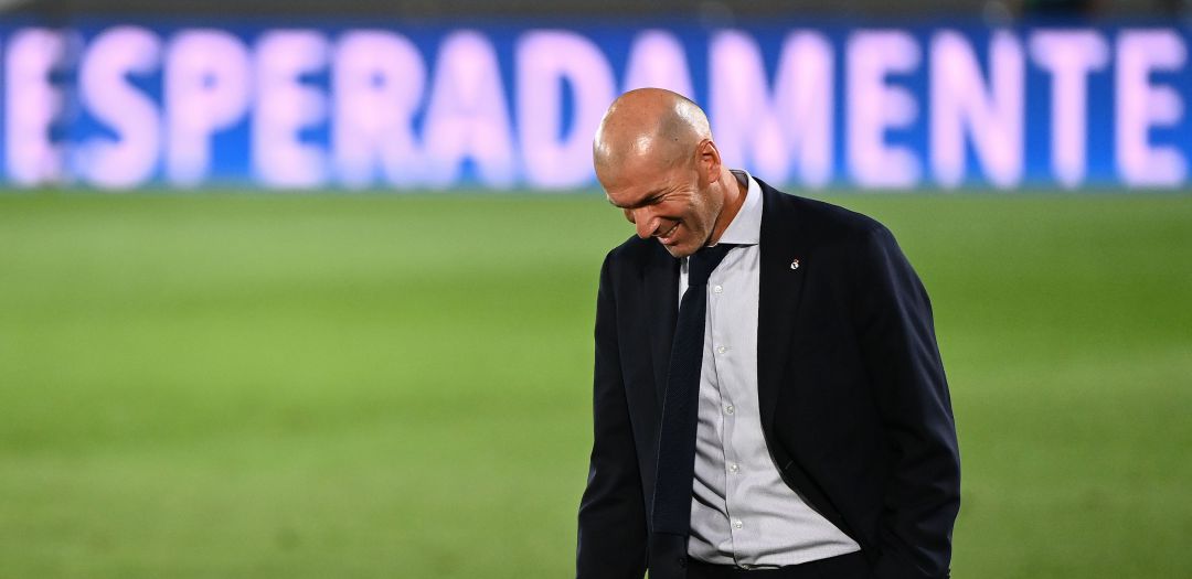 Zinedine Zidane, durante el partido ante el Deportivo Alavés Zinedine Zidane, durante el partido ante el Deportivo Alavés