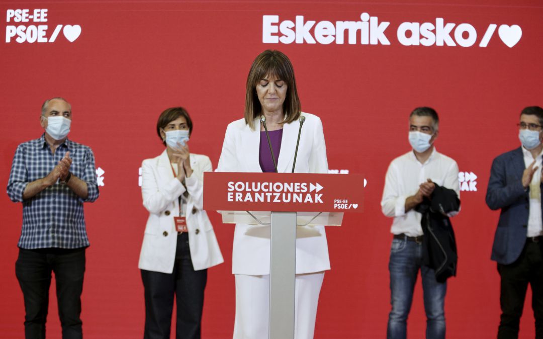 La candidata a lehendakari por el PSE-EE, Idoia Mendia, valora los resultados obtenidos por su formación durante la noche electoral del 12J en la sede del partido, donde se ha seguido el escrutinio de las elecciones vascas, en Bilbao, Vizcaya, País Vasco (España) a 12 de julio de 2020 La candidata a lehendakari por el PSE-EE, Idoia Mendia, valora los resultados obtenidos por su formación durante la noche electoral del 12J en la sede del partido, donde se ha seguido el escrutinio de las elecciones vascas, en Bilbao, Vizcaya, País Vasco (España) a 12 de julio de 2020