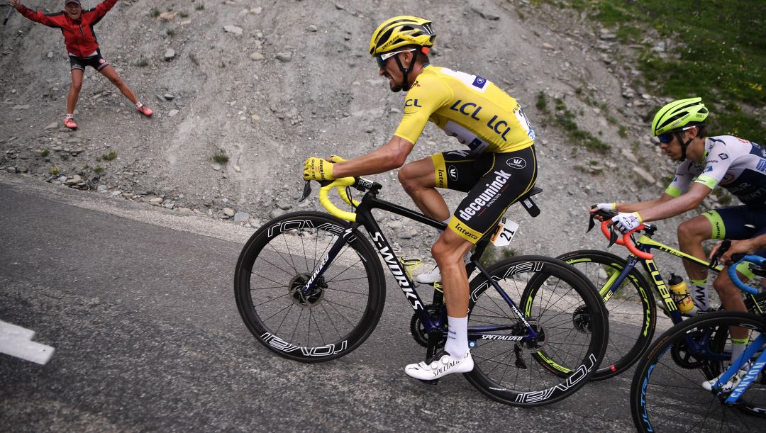 Julian Alaphilippe, con el amarillo del Tour de Francia. Julian Alaphilippe, con el amarillo del Tour de Francia.