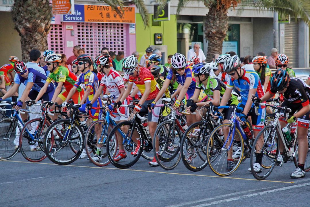 La Diputación de Alicante apoyará economicamente a los deportistas de la provincia La Diputación de Alicante apoyará economicamente a los deportistas de la provincia