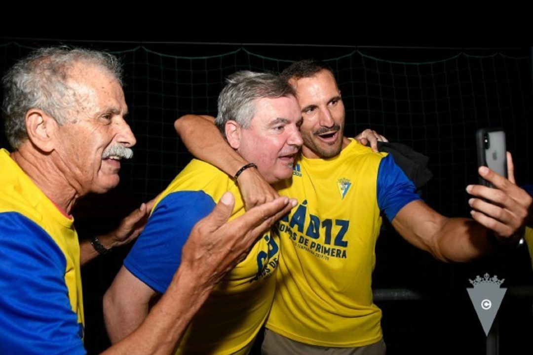 El presidente del Cádiz CF festeja el ascenso El presidente del Cádiz CF festeja el ascenso