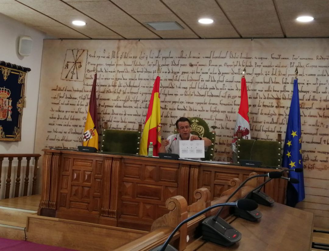 Antonio Vega, concejal de Bienestar Social de Benavente, en la presentación Antonio Vega, concejal de Bienestar Social de Benavente, en la presentación