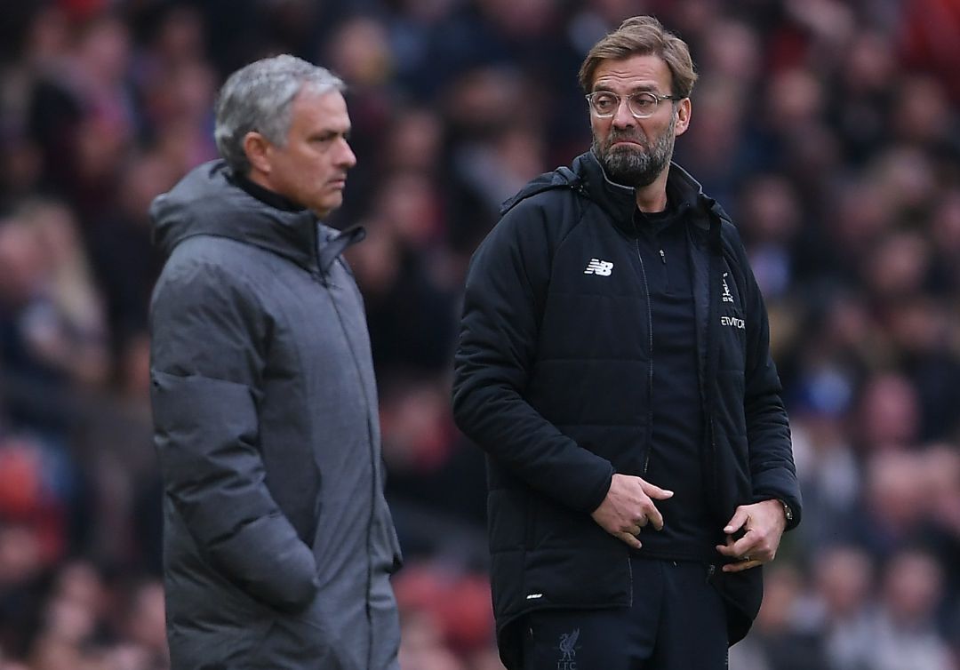 Mourinho y Klopp, en un partido de la Premier League. Mourinho y Klopp, en un partido de la Premier League.