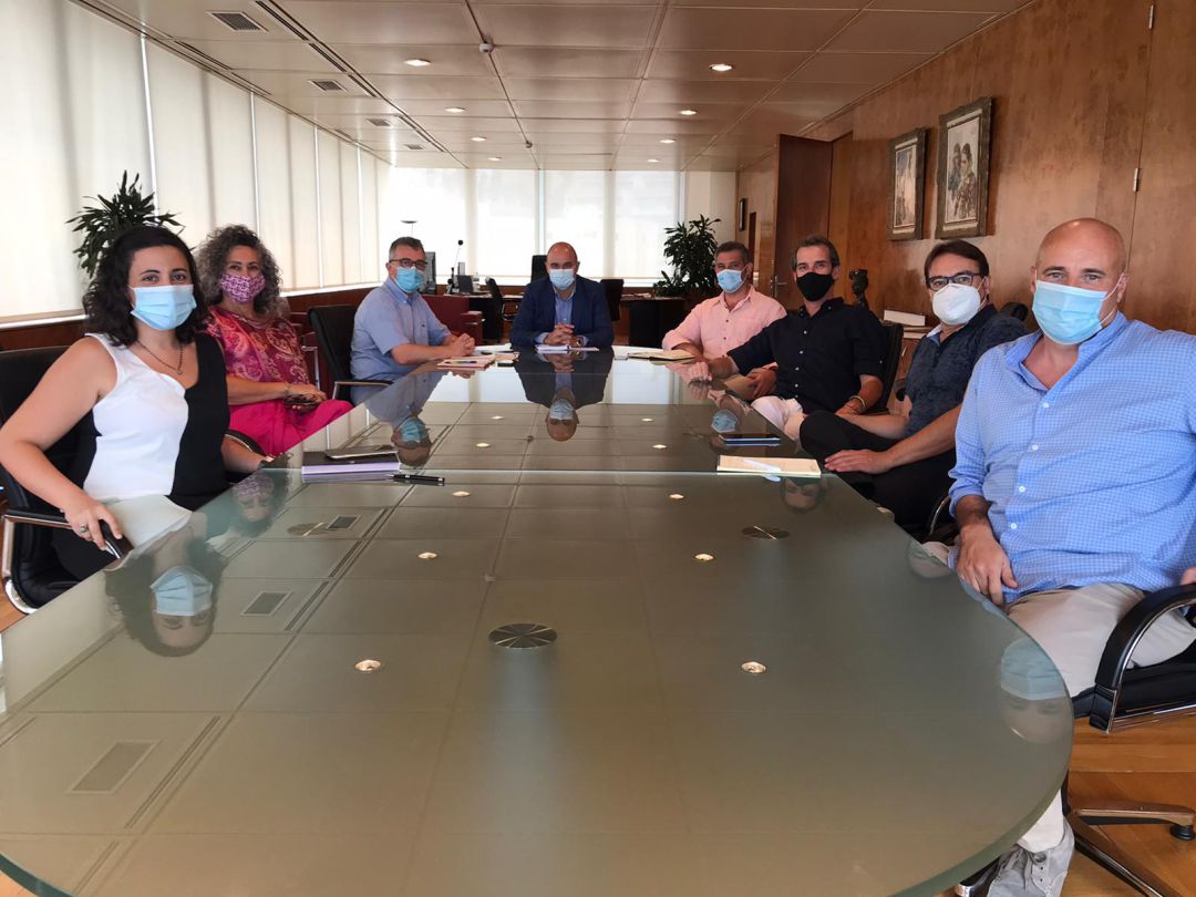 Un momento durante la reunión entre las patronales y el Consell de Ibiza Un momento durante la reunión entre las patronales y el Consell de Ibiza