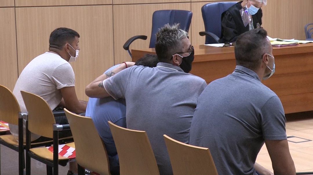 Los hermanos Anglés y un cuarto acusado de extorsión en València Los hermanos Anglés y un cuarto acusado de extorsión en València