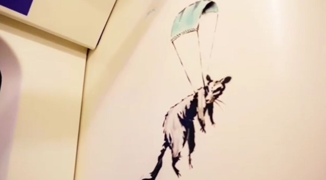 Las ratas de Banksy se cuelan en el metro de Londres. Las ratas de Banksy se cuelan en el metro de Londres.