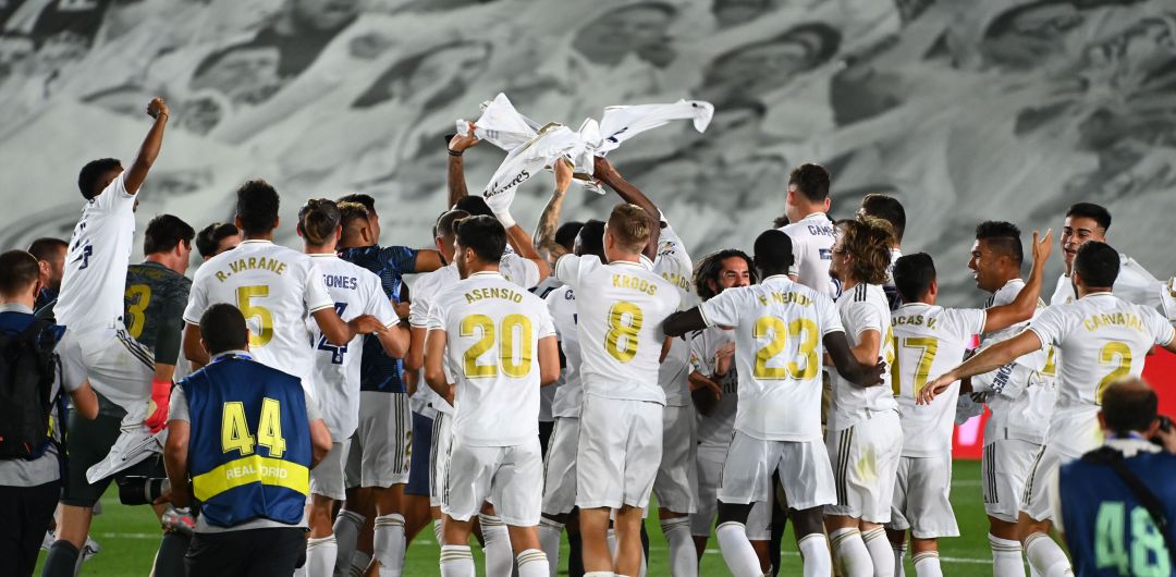 Los jugadores del Real Madrid celebran el título de Liga Los jugadores del Real Madrid celebran el título de Liga