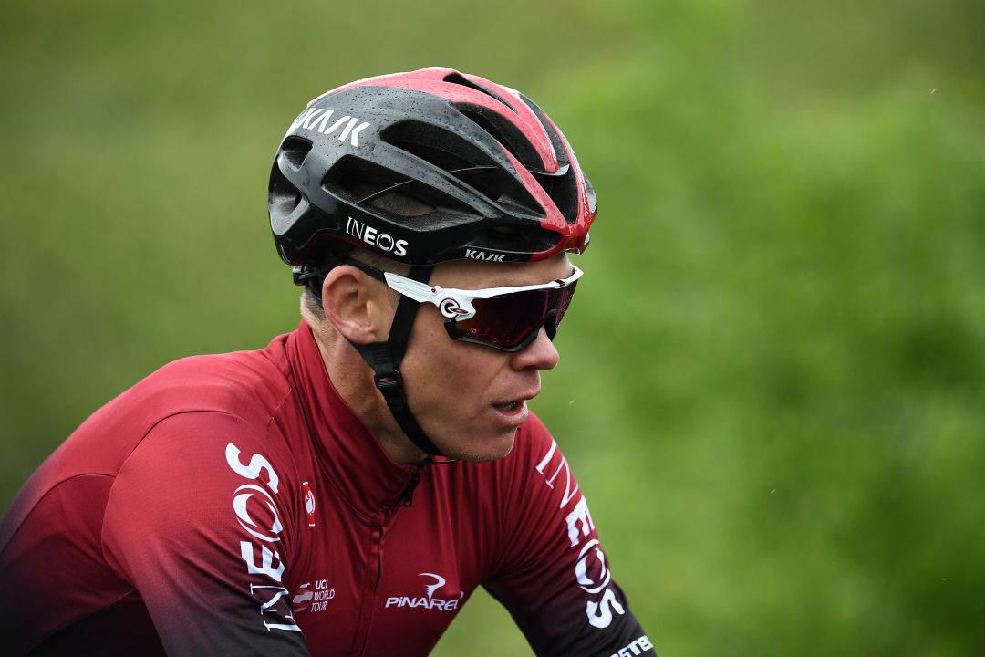 Froome viste el maillot del Team Ineos. Froome viste el maillot del Team Ineos.