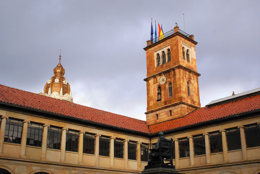 Imagen del Edificio Histórico de la Universidad de Ovied Imagen del Edificio Histórico de la Universidad de Ovied