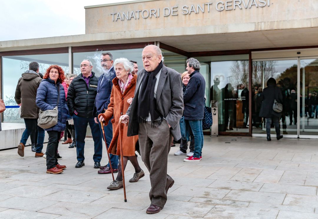 El juez propone juzgar a la familia Pujol Ferrusola por organización criminal El juez propone juzgar a la familia Pujol Ferrusola por organización criminal