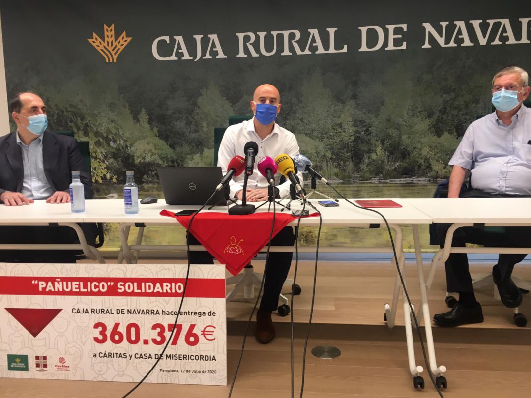 Caja Rural conigue más de 360.000 euros para Cáritas y la Casa de la Misericordia Caja Rural conigue más de 360.000 euros para Cáritas y la Casa de la Misericordia