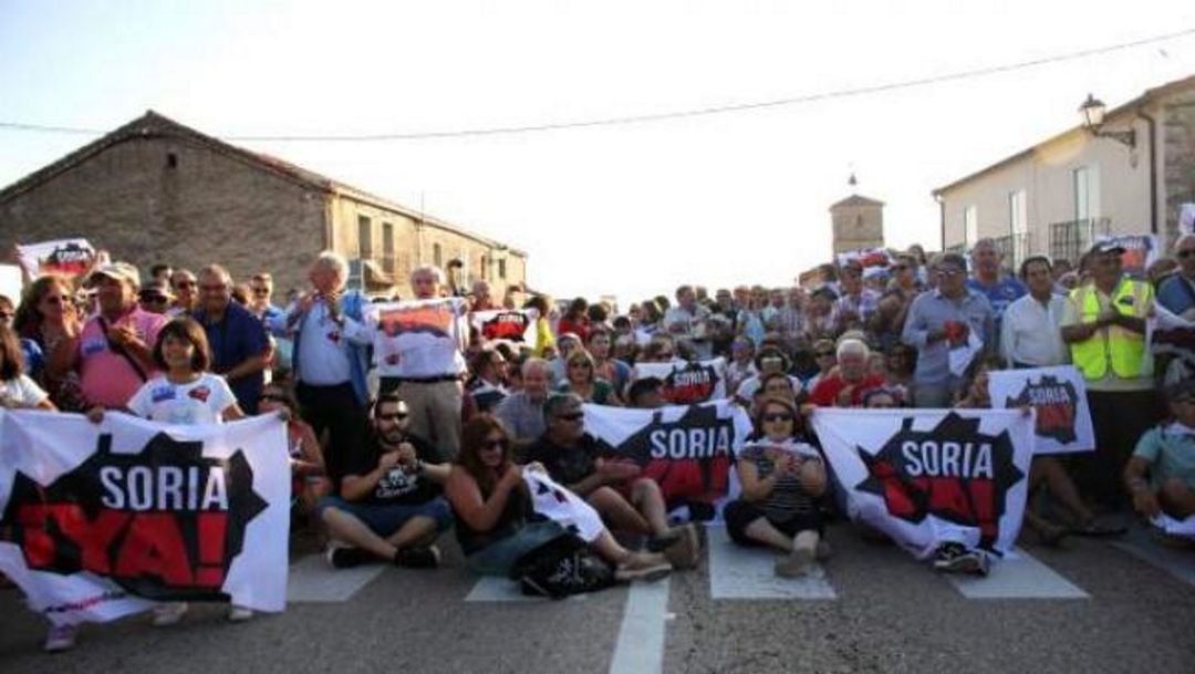Plataforma Soria ¡Ya! en un acto reivindicativo Plataforma Soria ¡Ya! en un acto reivindicativo