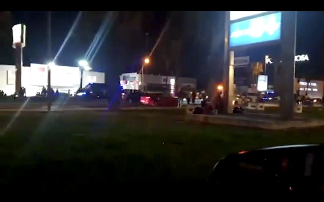 Público concentrado instantes después del accidente Público concentrado instantes después del accidente