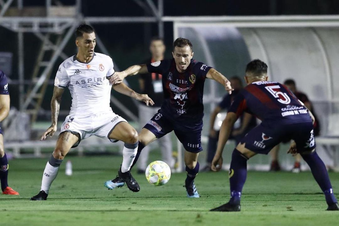 Imagen del partido entre el Yeclano y la Cultural Leonesa Imagen del partido entre el Yeclano y la Cultural Leonesa