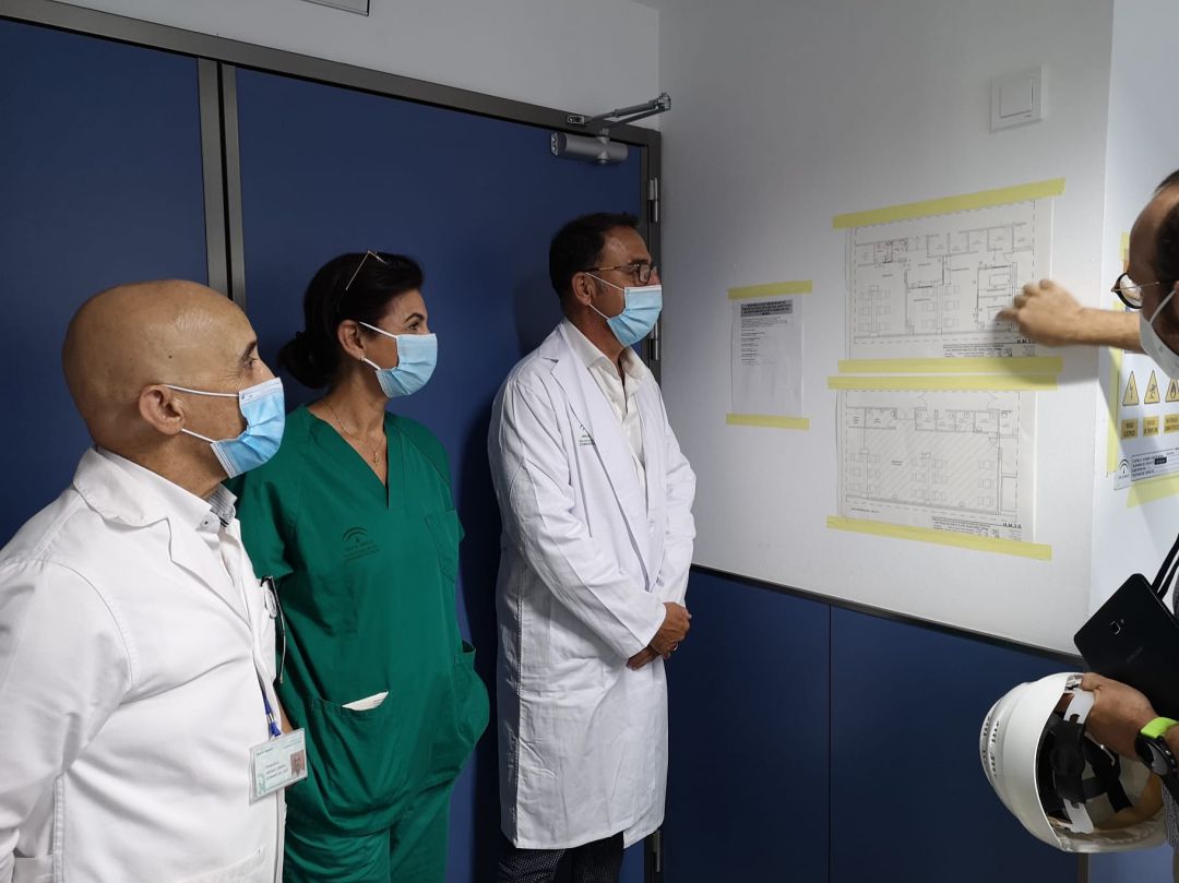 El delegado territorial de Salud, Carlos Bautista, ha visitado este martes el Hospital de la Serranía El delegado territorial de Salud, Carlos Bautista, ha visitado este martes el Hospital de la Serranía