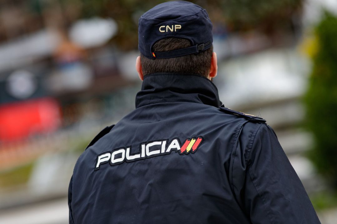 Imagen de recurso de un agente de Policía Nacional. Imagen de recurso de un agente de Policía Nacional.