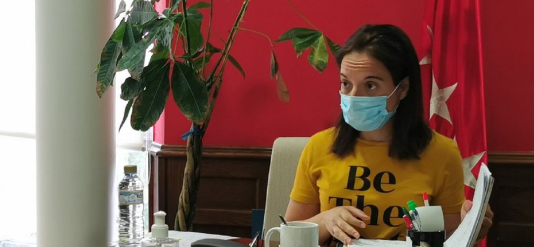 Sara Hernández reclama que no se recorte el horario de tres centros de salud en la ciudad Sara Hernández reclama que no se recorte el horario de tres centros de salud en la ciudad