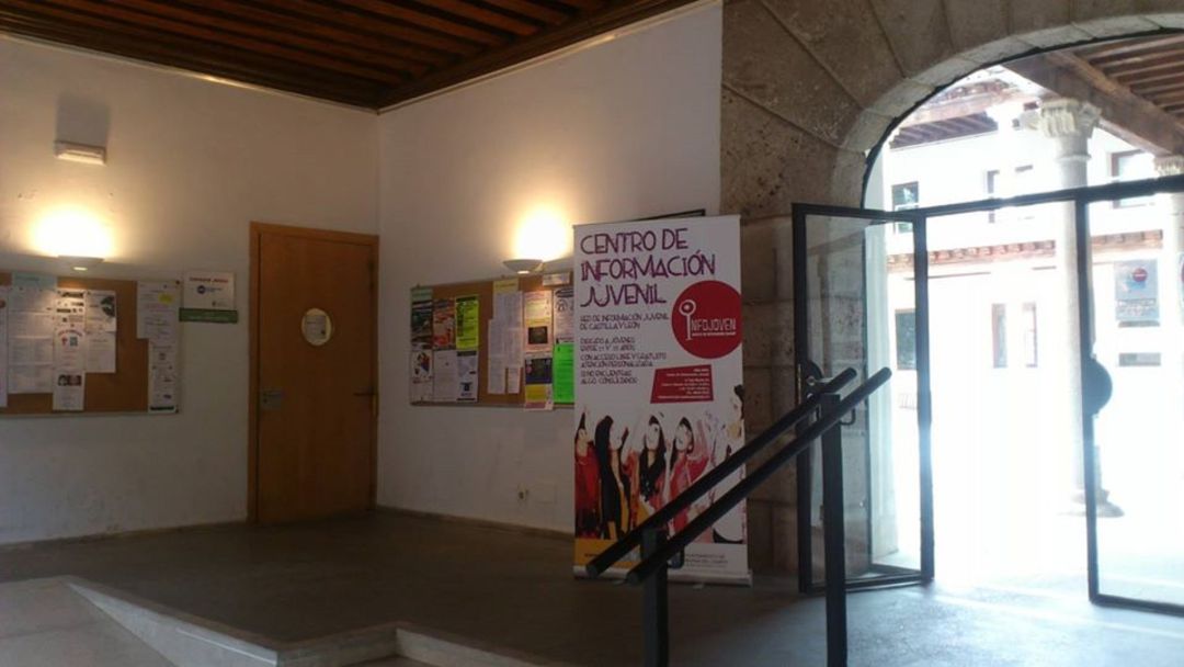 El Centro de Información Juvenil atiende presencialmente con cita previa El Centro de Información Juvenil atiende presencialmente con cita previa