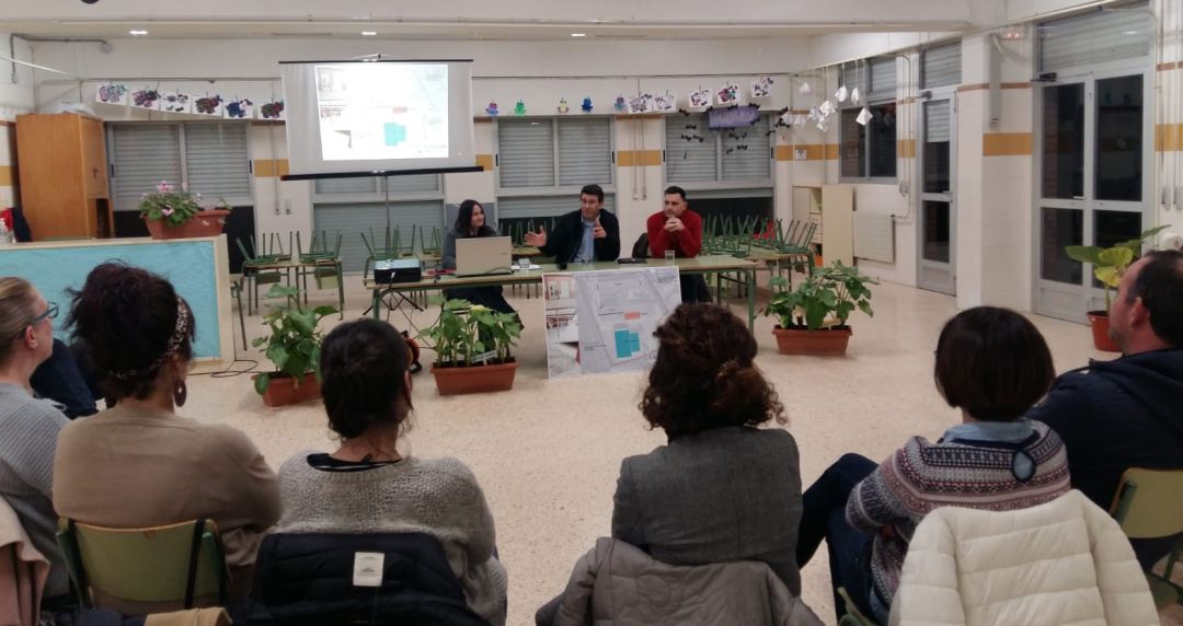 Visita municipal a La Solana per explicar les obres Visita municipal a La Solana per explicar les obres