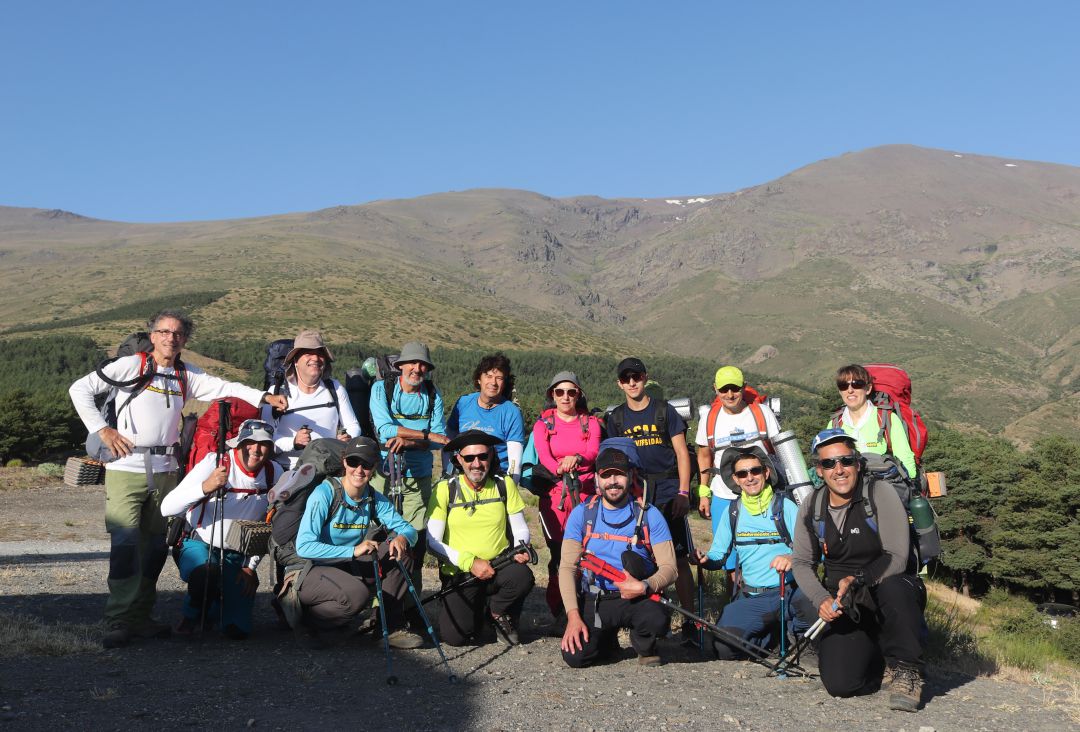 Preparados para vivir una aventura en la montaña Preparados para vivir una aventura en la montaña