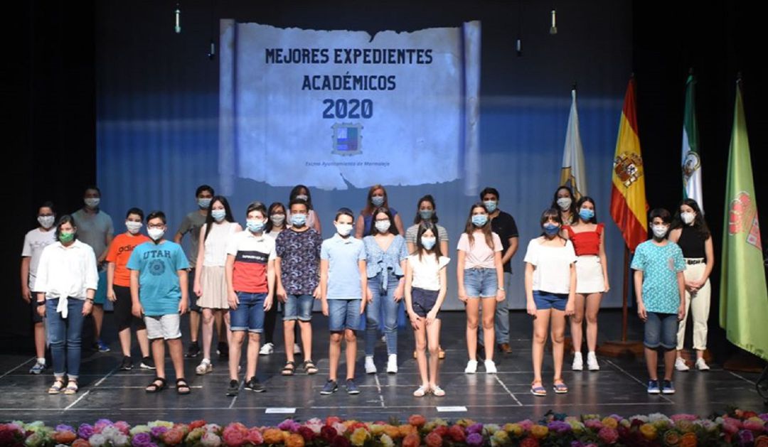 Alumnos reconocidos por el Ayuntamiento de Marmolejo por sus expedientes académicos en un curso atípico, sin duda Alumnos reconocidos por el Ayuntamiento de Marmolejo por sus expedientes académicos en un curso atípico, sin duda