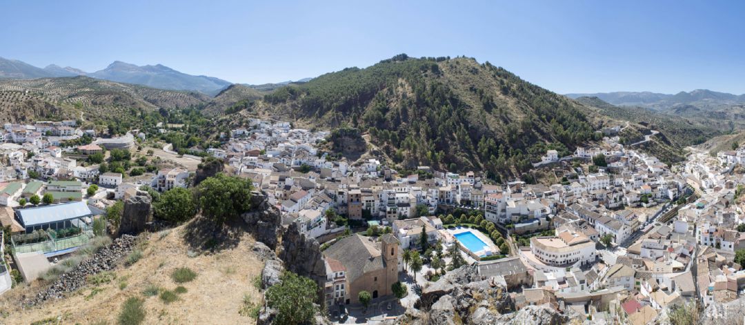 Vista panorámica de Cambil, donde se da el índice más alto de Confirmados y fallecidos por COVID 19, en Sierra Mágina Vista panorámica de Cambil, donde se da el índice más alto de Confirmados y fallecidos por COVID 19, en Sierra Mágina