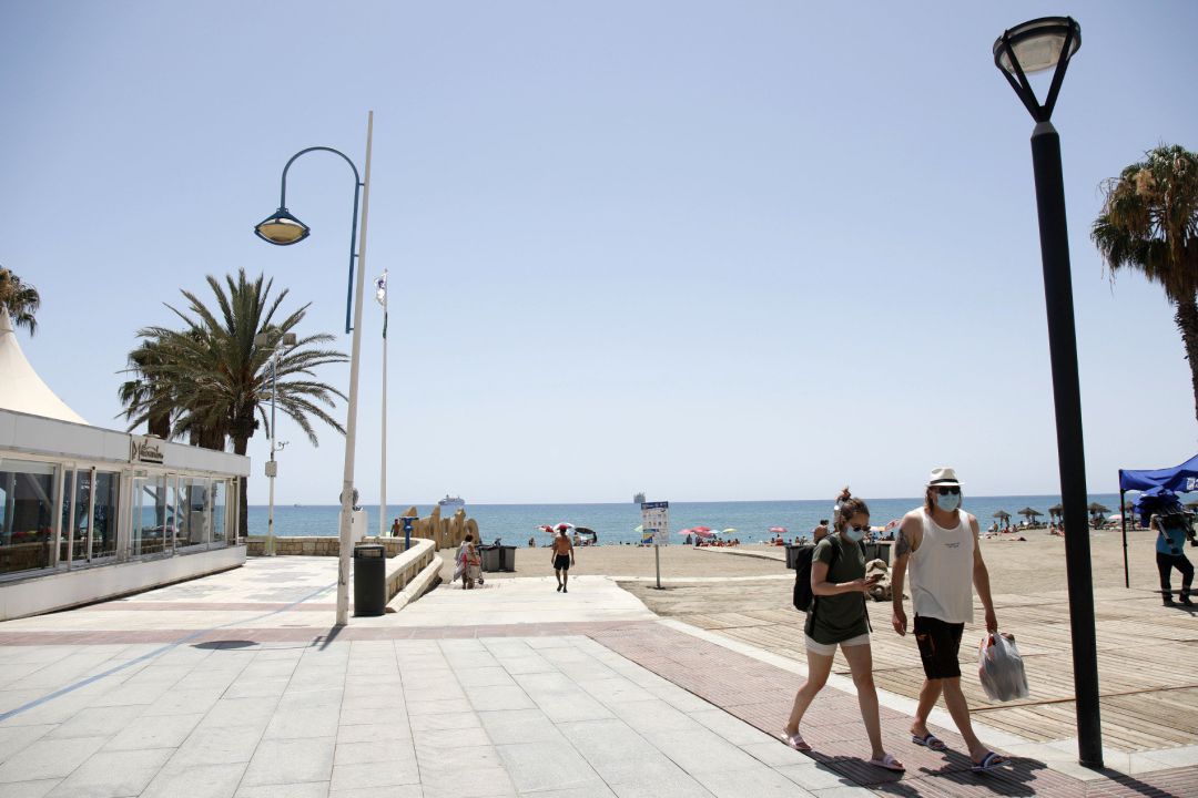 Paseo de la playa de La Malagueta. Paseo de la playa de La Malagueta.
