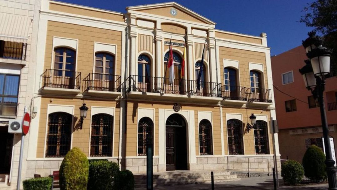 Fachada del consistorio Fachada del consistorio
