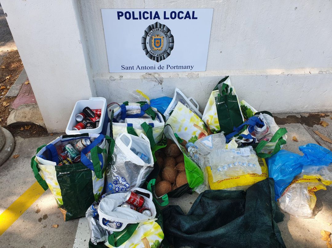 Material interceptado por los agentes Material interceptado por los agentes