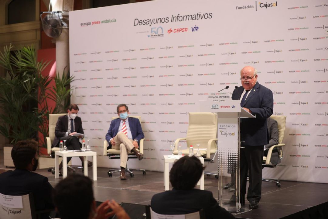 El consejero de Salud y Familias, Jesús Aguirre, durante su intervención en los desayunos informativos de Europa Pres El consejero de Salud y Familias, Jesús Aguirre, durante su intervención en los desayunos informativos de Europa Pres