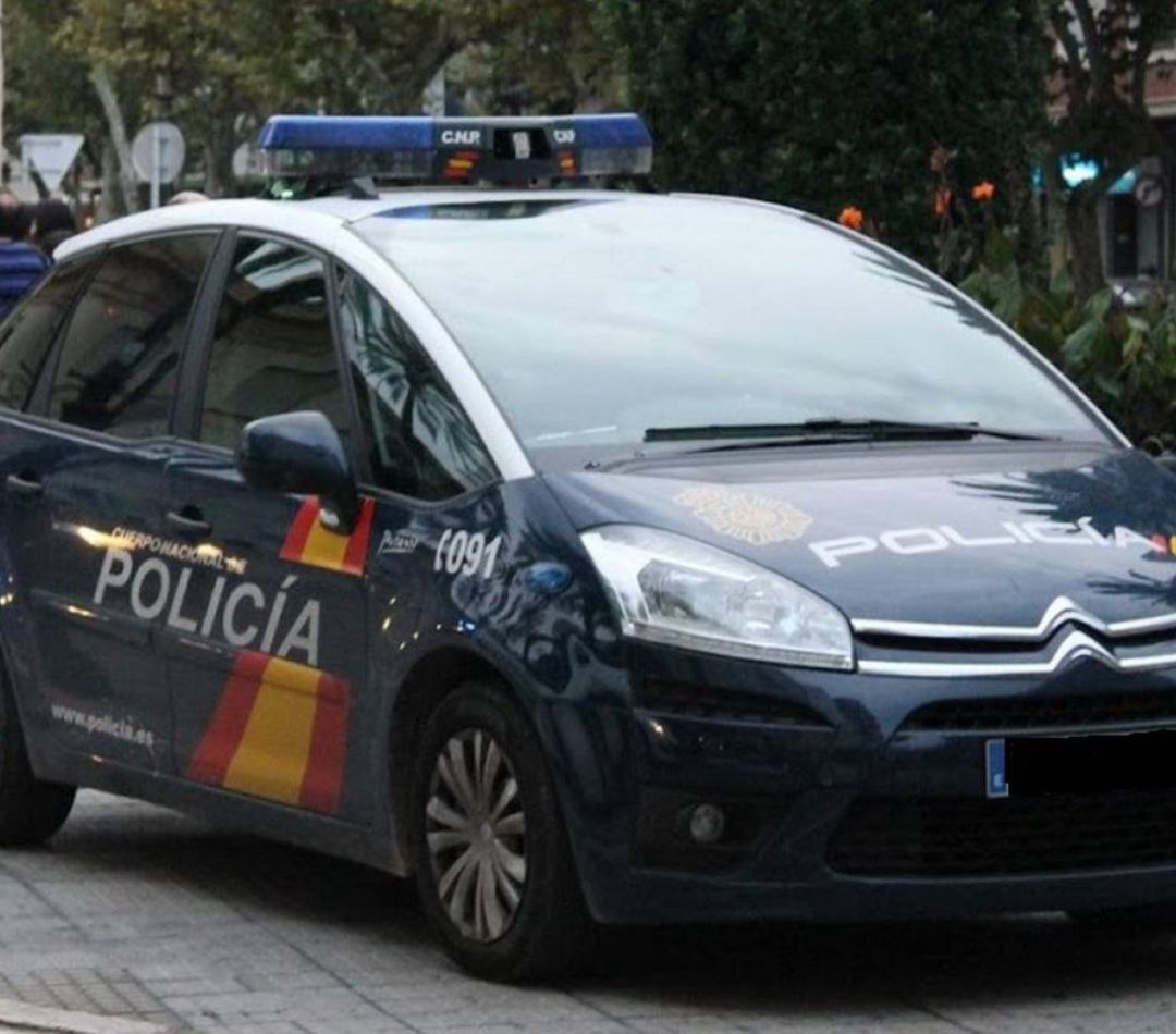 Policía Nacional en la ciudad de Gandia Policía Nacional en la ciudad de Gandia