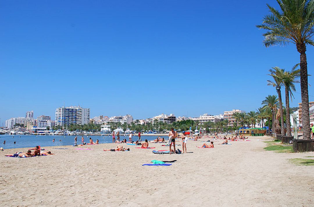 Imagen de la bahía de Sant Antoni Imagen de la bahía de Sant Antoni