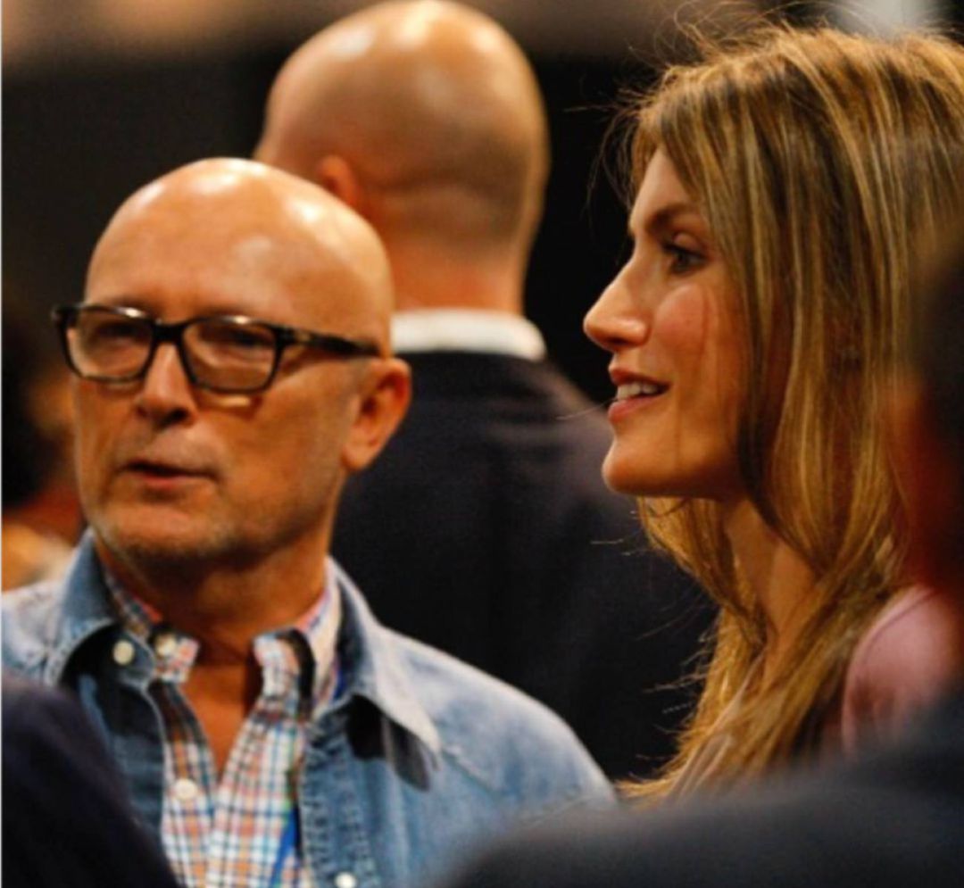 Carlos García Calvo junto a la reina Letizia Carlos García Calvo junto a la reina Letizia