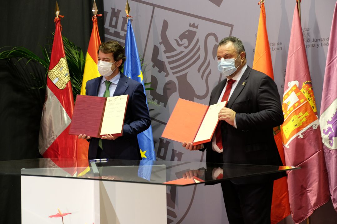 Los presidentes de la Junta y la Diputación de León ha firmado en Mansilla dos protocolos de colaboración Los presidentes de la Junta y la Diputación de León ha firmado en Mansilla dos protocolos de colaboración