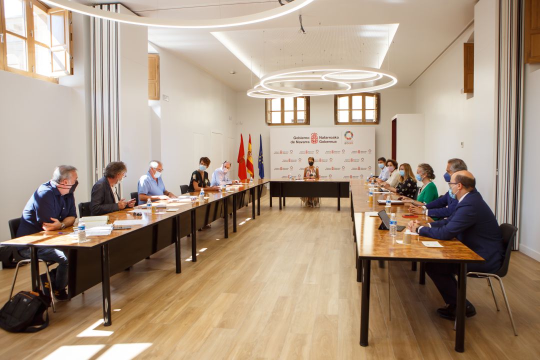 Reunión del pleno del Consejo de Diálogo Social celebrada esta tarde en el Palacio de Navarra Reunión del pleno del Consejo de Diálogo Social celebrada esta tarde en el Palacio de Navarra