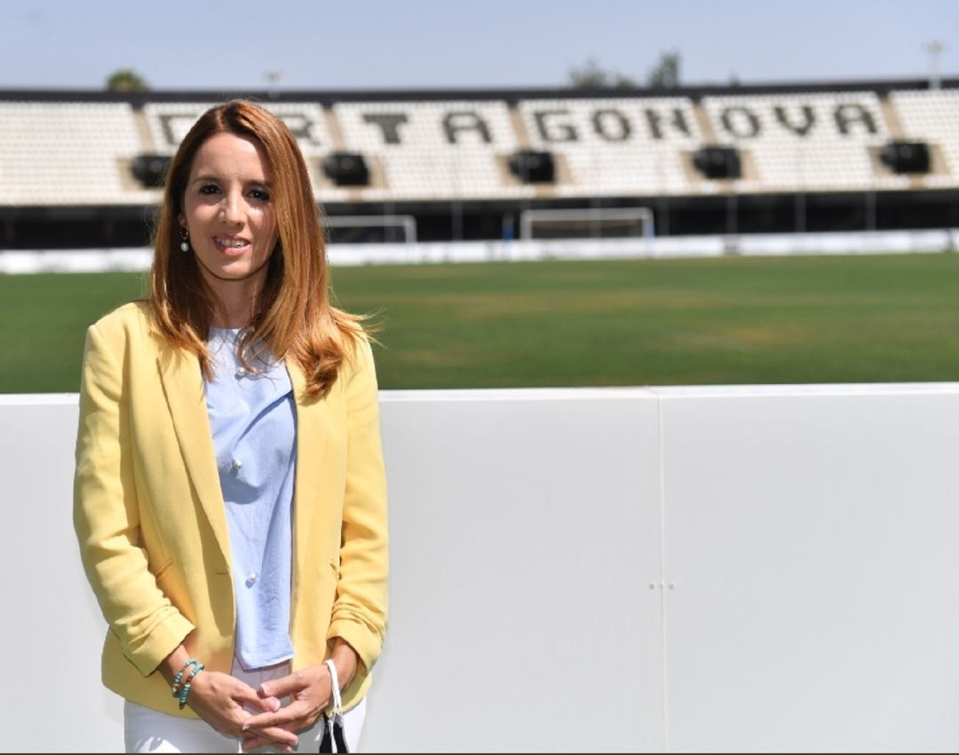Rebeca García el día de su presentación en el Cartagonova Rebeca García el día de su presentación en el Cartagonova