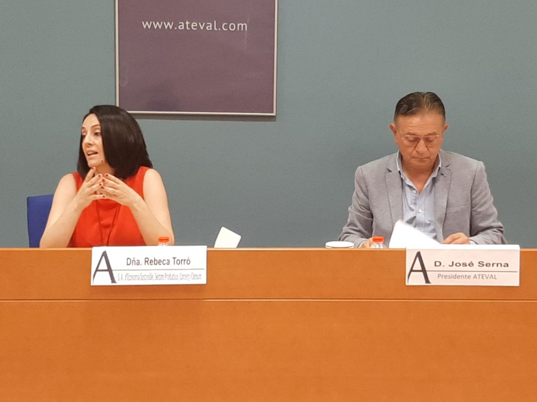Rebeca Torró i Pepe Serna Rebeca Torró i Pepe Serna