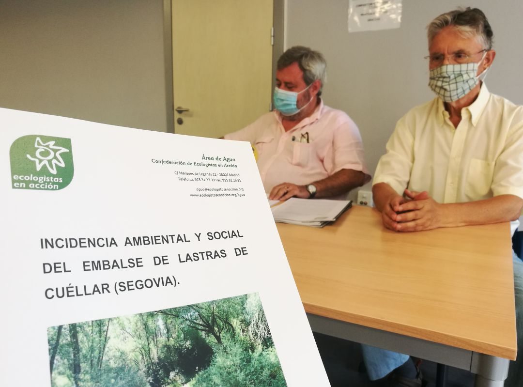 Santiago Martín Barajas(iz) de Ecologistas en Acción junto a José Luis Ordoñez de la plataforma "Cega, el río que nos une" Santiago Martín Barajas(iz) de Ecologistas en Acción junto a José Luis Ordoñez de la plataforma "Cega, el río que nos une"