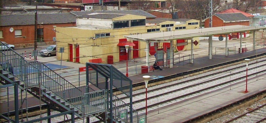 Los trenes de la C-3 sufren grandes demoras en hora punta por los trabajos de restauración de la vía Los trenes de la C-3 sufren grandes demoras en hora punta por los trabajos de restauración de la vía