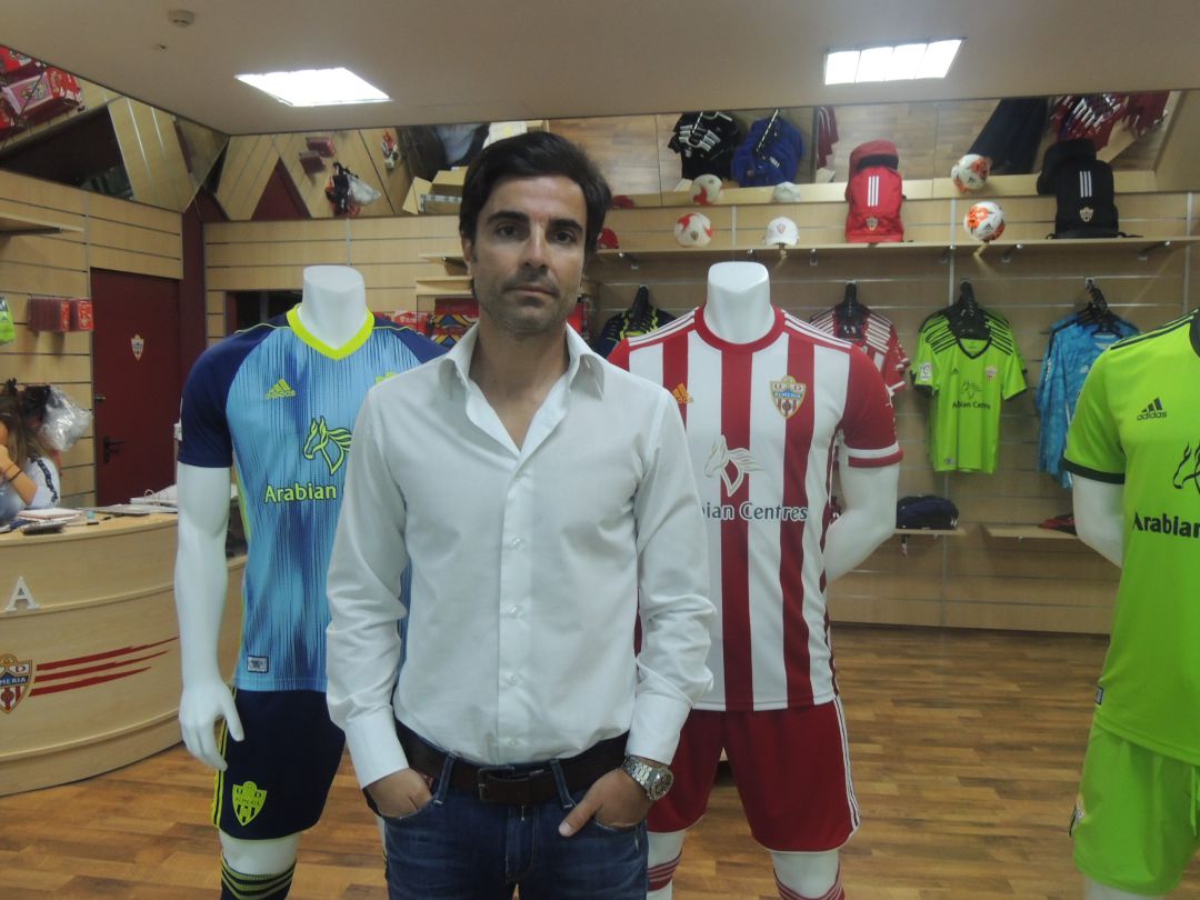 Mario Silva. Mario Silva.