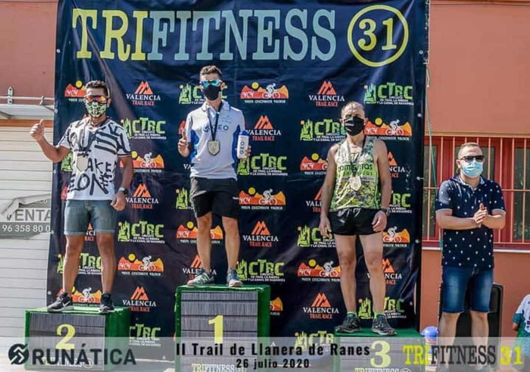 Rubén Andrés en el podio de Llanera de Ranes Rubén Andrés en el podio de Llanera de Ranes