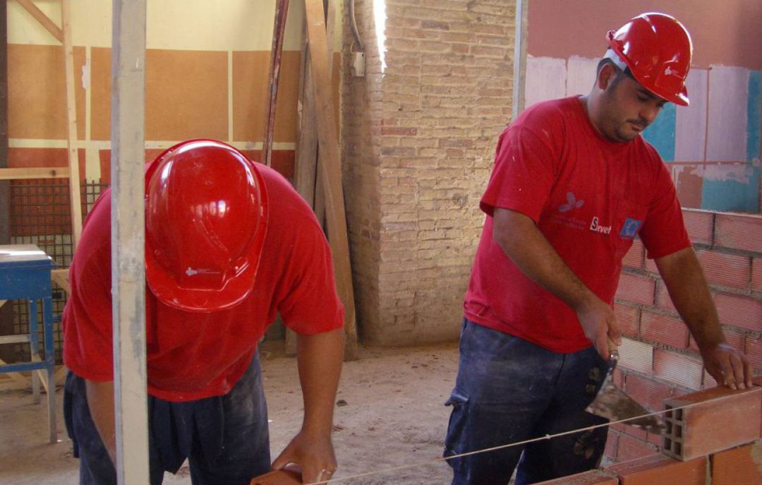 Imagen de archivo de profesionales del sector de la construcción Imagen de archivo de profesionales del sector de la construcción