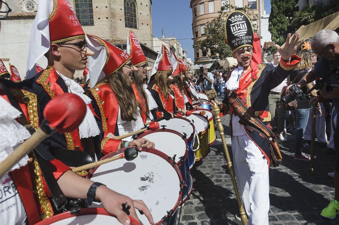 El Tío de la Porra anuncia el inicio de la Fira i Festes de Gandia El Tío de la Porra anuncia el inicio de la Fira i Festes de Gandia