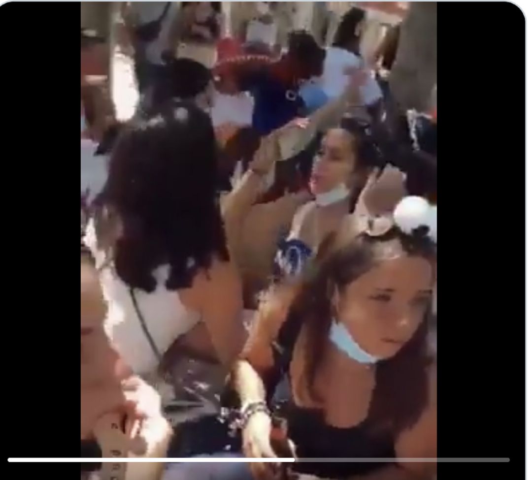 Imagen del vídeo de la controversia Imagen del vídeo de la controversia